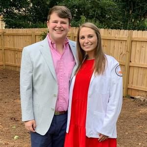 Meet your Posher, Max